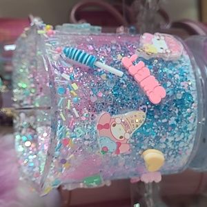 Kawaii giant makeup brush holder